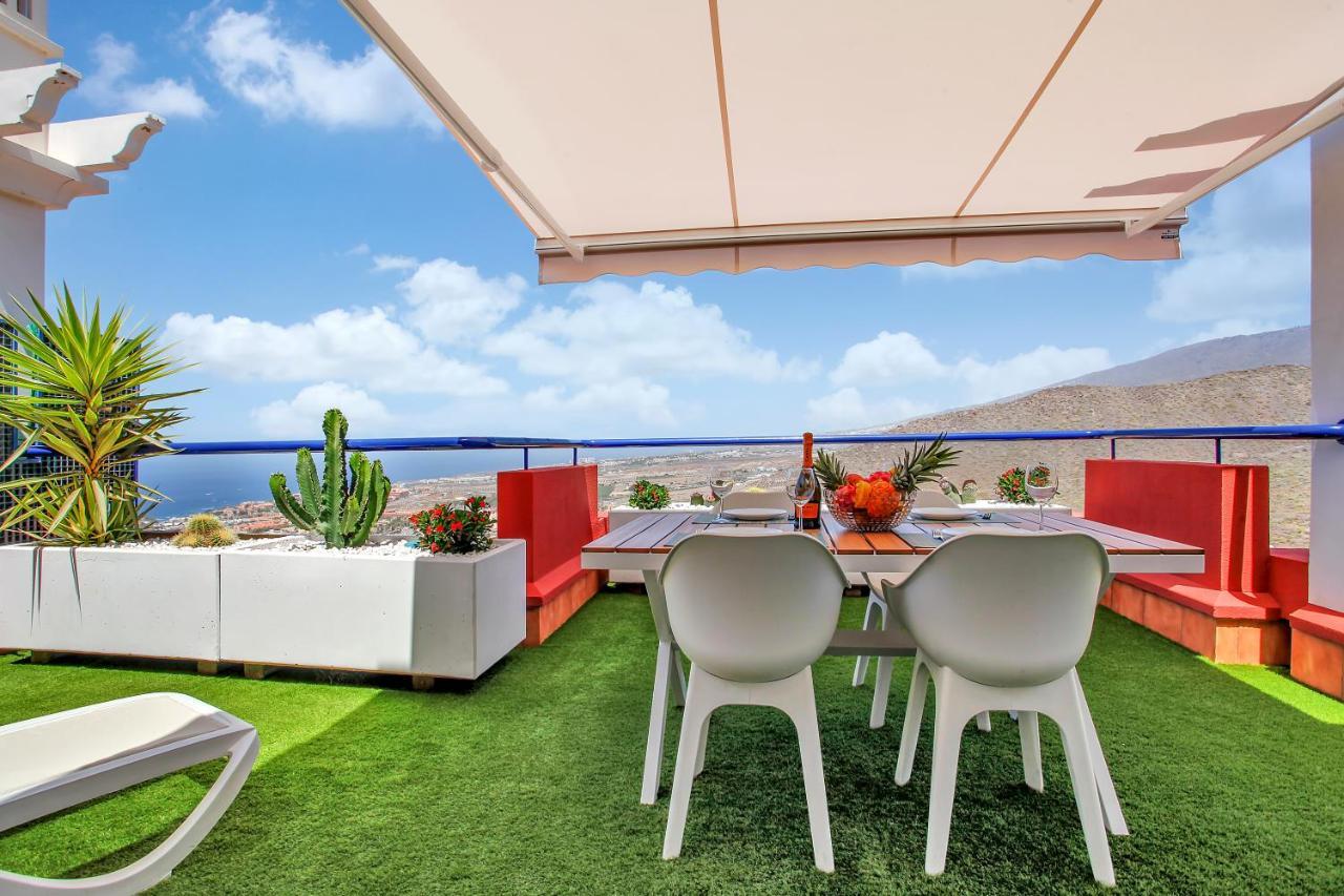 Wonderful View, Huge Terrace Solarium, Private Parking Lägenhet Costa Adeje  Exteriör bild